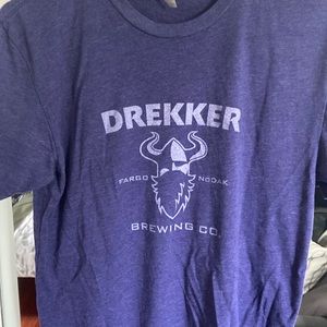 Drekker brewing co. Shirt. Mens size small.